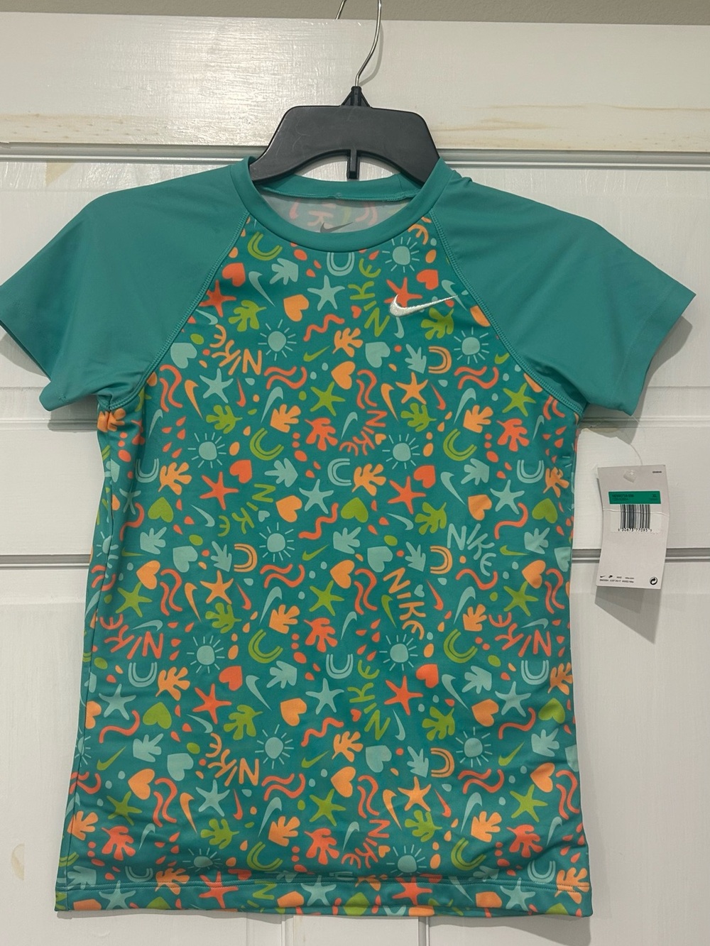 NWT Nike Short-Sleeve Rash Guard Swim Shirt - Patterned Tropical Print
